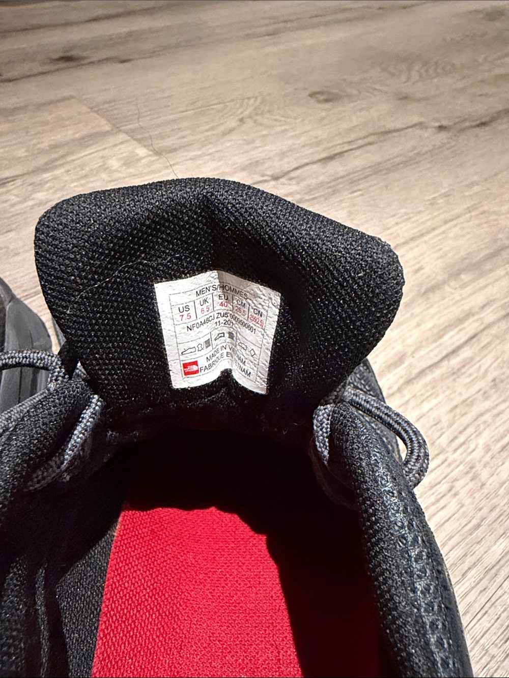 The North Face EUC Men's Ultra 111 Black Hiking Shoes - Picture 4 of 7